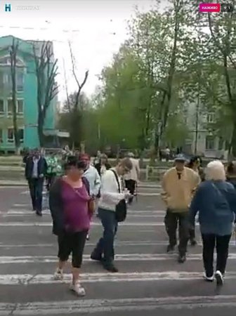 Протестующие перекрыли Ушакова. 16 апреля. Фото 